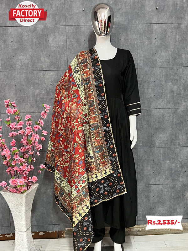 Black Kurthi Pant Dupatta Set