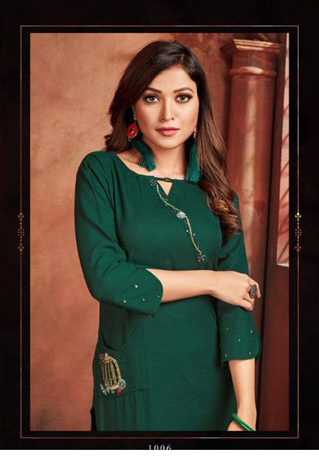 Green Embroidered Kurtha Pant Set